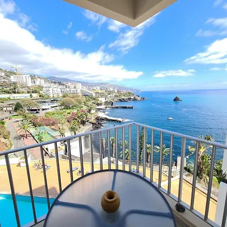 Step To The Sea 4, By Pausa Apartment Funchal (Madeira)