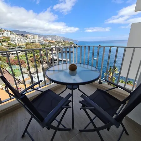 Step To The Sea 4 * Funchal